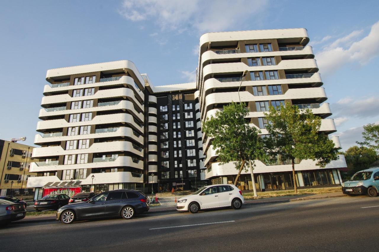 Himson-Beige Apartment Iasi Esterno foto